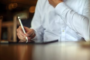 "An investor takes notes" by PeterThoeny is licensed under CC BY-NC-SA 2.0.